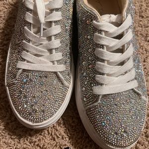 Sliver Betsey Johnson